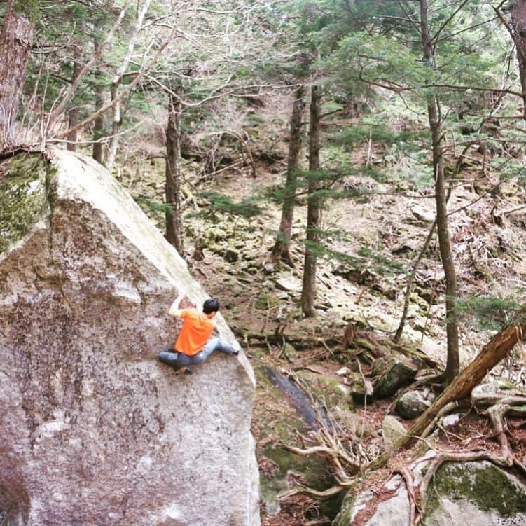 堀創のインスタグラム：「先週の瑞牆。#bouldering #haleo #fiveten」