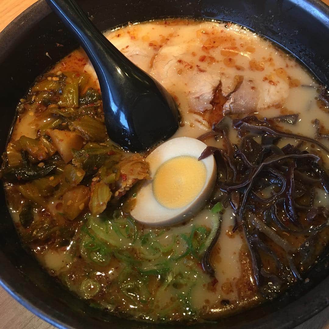 ヒラヤマンのインスタグラム：「熊本やけん熊本ラーメン食べるしか！」