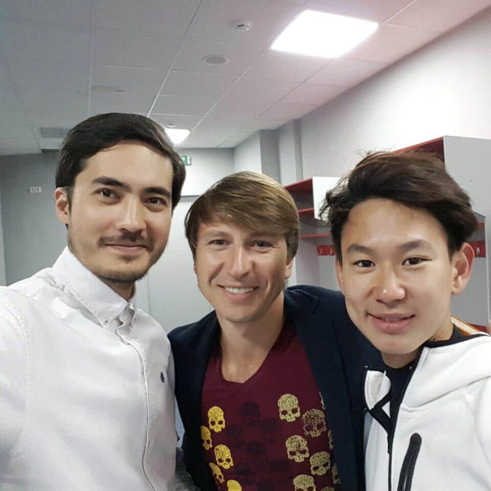 デニス・テンのインスタグラム：「#БиіккеҰмтыл」