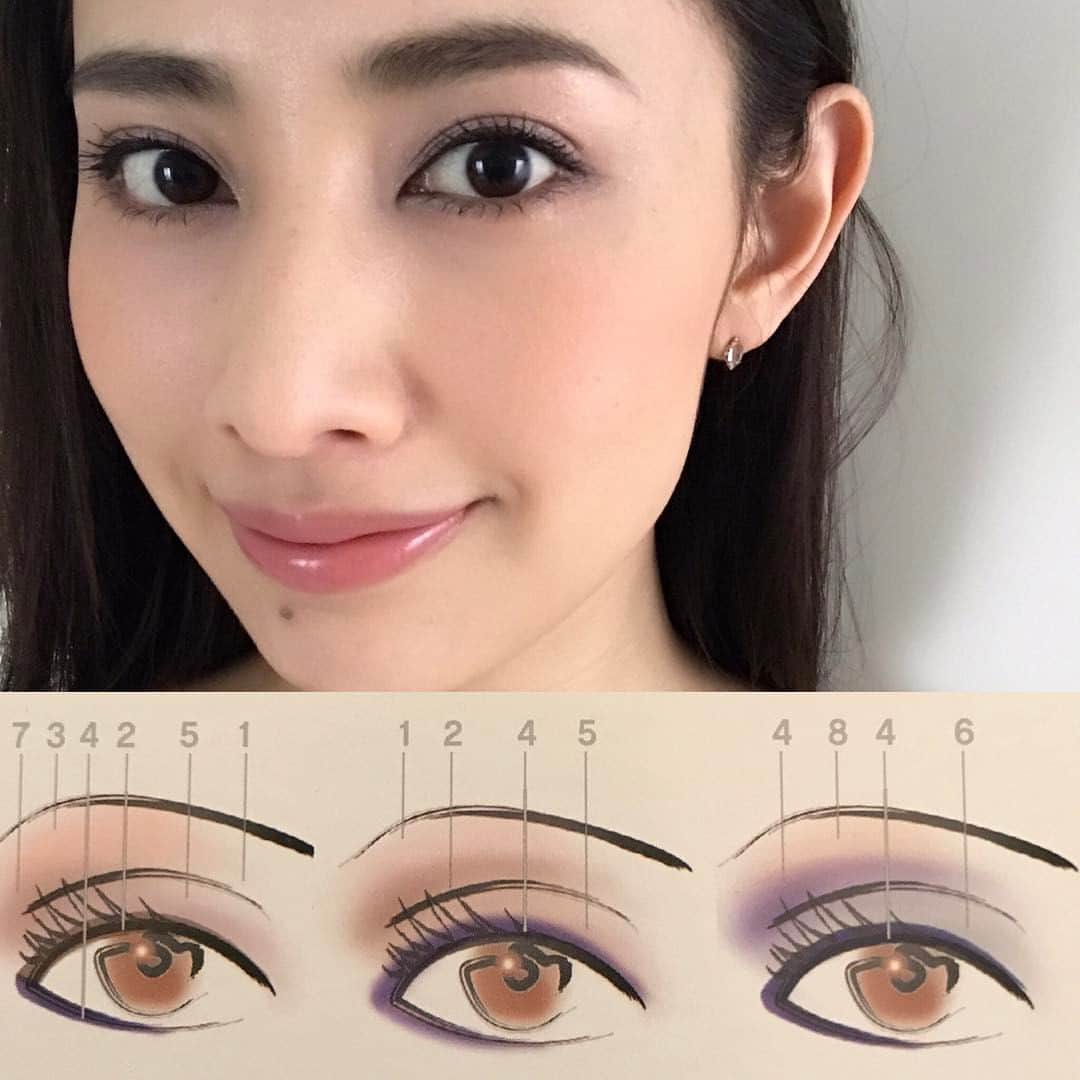 島村まみのインスタグラム：「#ベアミネラル #レディアイシャドウ #ザポッシュニュートラル を作って一番右のメイクしてみました🤗💄✨ 上手くできたかしら？8色もあるからシーンによって色々なメイクが楽しめて嬉しいです💕 リップは#ジェンヌードラディエントリップスティック  #ヘブン です💄 使いやすい色だけど肌色を綺麗に見せてくれてお気に入り💋  #bareminerals #theposhneutrals #gennude」