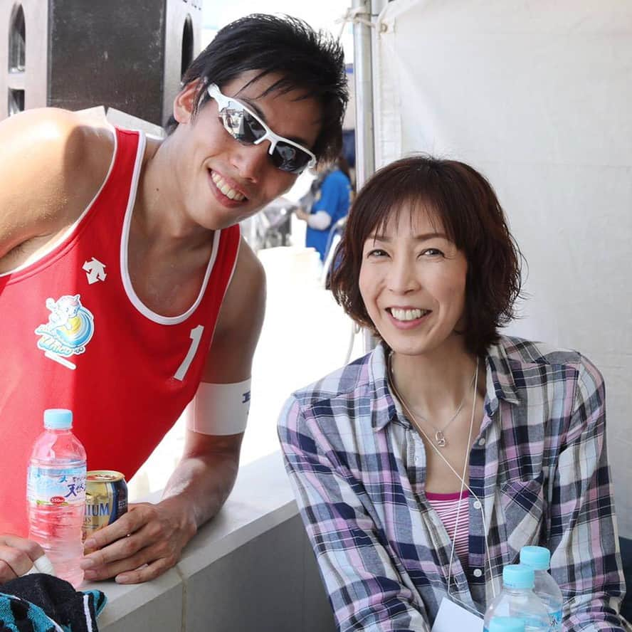 越川優さんのインスタグラム写真 - (越川優Instagram)「#beachvolleyball #ビーチバレー  #ｖマッチビーチバレーボール  #山村宏太 #山本湧 #塩田達也 #越川優  #大森東水辺スポーツ広場  #明日も応援よろしくお願いします」5月20日 20時40分 - yu_koshikawa