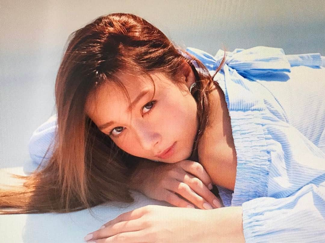 丹羽仁希さんのインスタグラム写真 - (丹羽仁希Instagram)「JELLY７月号発売中！！ ゲットしてー！💓 「Nikiのキレイのヒミツ♡」って企画あります🙏 . .  今日もJELLYの撮影でした〜いつも楽しい〜 #jelly」5月20日 21時30分 - __niki22