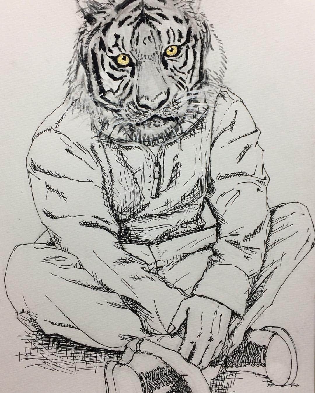 原田桂佑のインスタグラム：「『虚勢』 動物占いをしましたら虎だったもので、、描いてみました。 #鉛筆 #ボールペン #アクリル絵の具 #とら #絵画 #イラスト #アート」