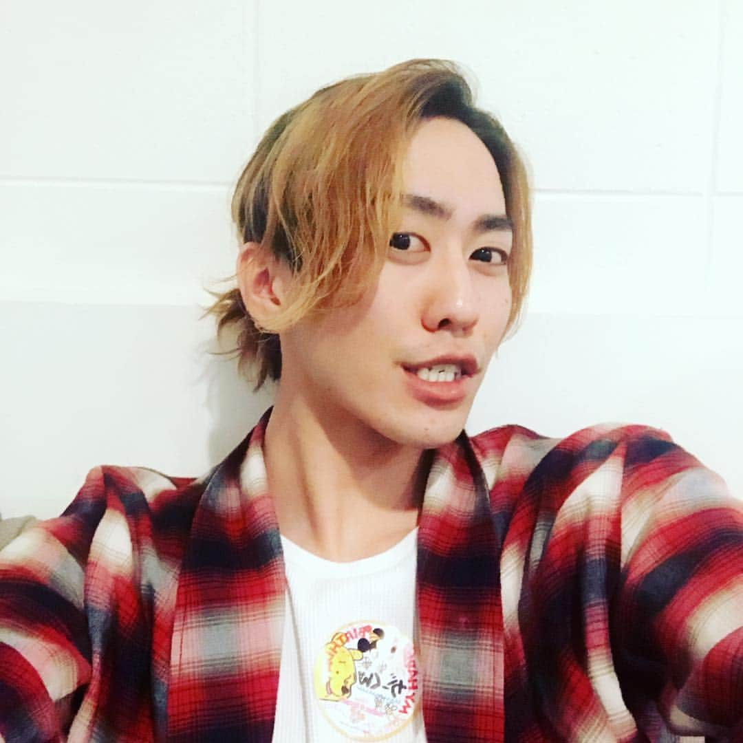 田中彪さんのインスタグラム写真 - (田中彪Instagram)「大阪ライブ行ってきます❤︎」5月22日 18時42分 - hyoga_tanaka