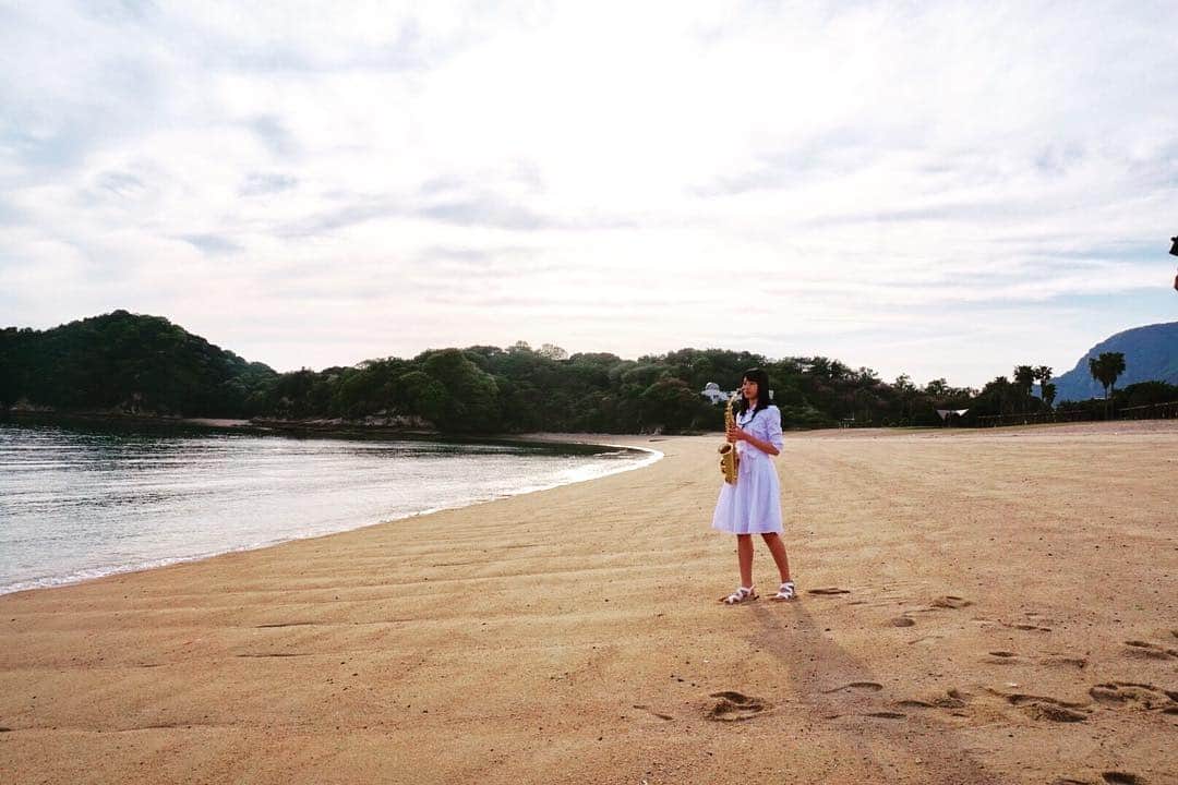 STU48さんのインスタグラム写真 - (STU48Instagram)「とても静かで綺麗な海でした。  #呉市蒲刈町 #瀧野由美子 #STU48」6月6日 20時12分 - stu48.official