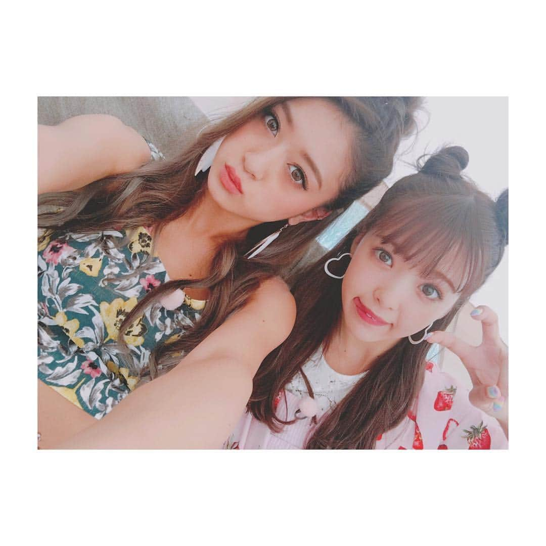 池田美優（みちょぱ）さんのインスタグラム写真 - (池田美優（みちょぱ）Instagram)「今日はにこちゃんとテレビロケしてます。」5月23日 18時23分 - michopa1030