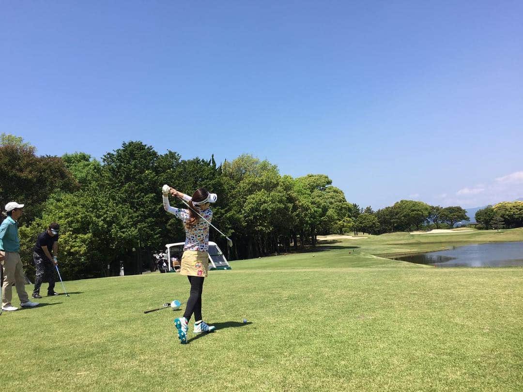 竹村真琴さんのインスタグラム写真 - (竹村真琴Instagram)「#ゴルフ #平塚富士見 #golfswing #風 #強かった」5月23日 20時43分 - makototakemura511