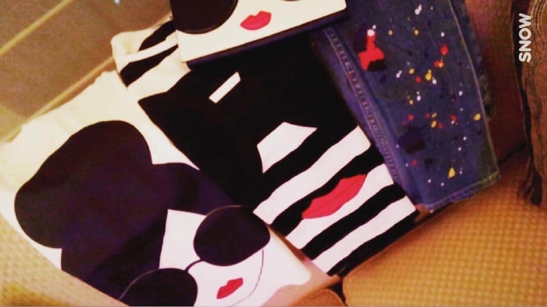 のインスタグラム：「#アリスアンドオリビア」