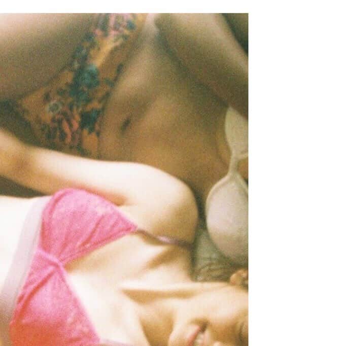 花盛友里さんのインスタグラム写真 - (花盛友里Instagram)「Shooting for @victoriadiary lingerie! . . #japan #lingerie #girl #japanese #portraits #脱いでみた」5月25日 6時02分 - yurihanamori