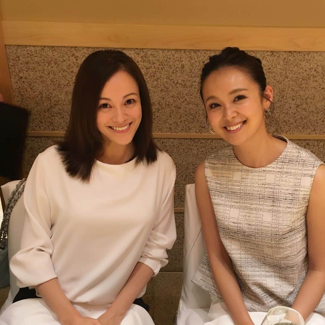 牧瀬里穂のグルメインスタ