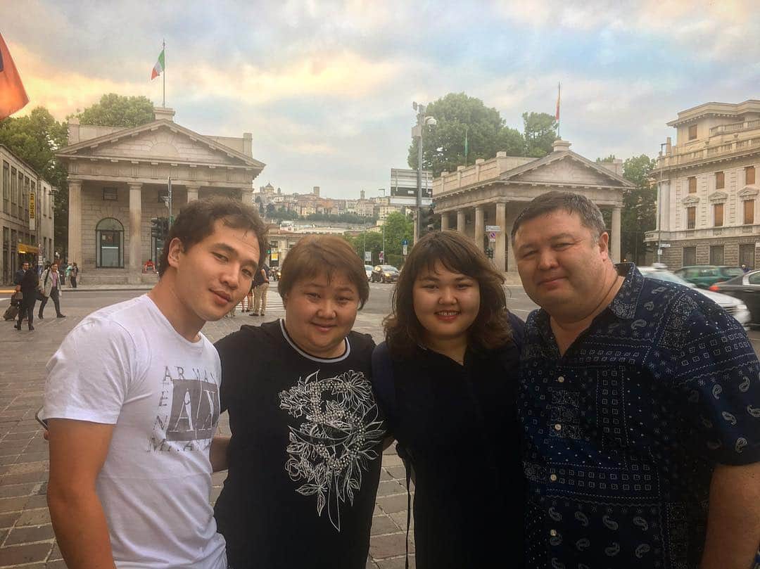 アブザル・ラクムハリエフのインスタグラム：「I would like to thank my family for supporting me and all my friends and fans for the kind birthday wishes, especially @abzal.rakimgaliev」