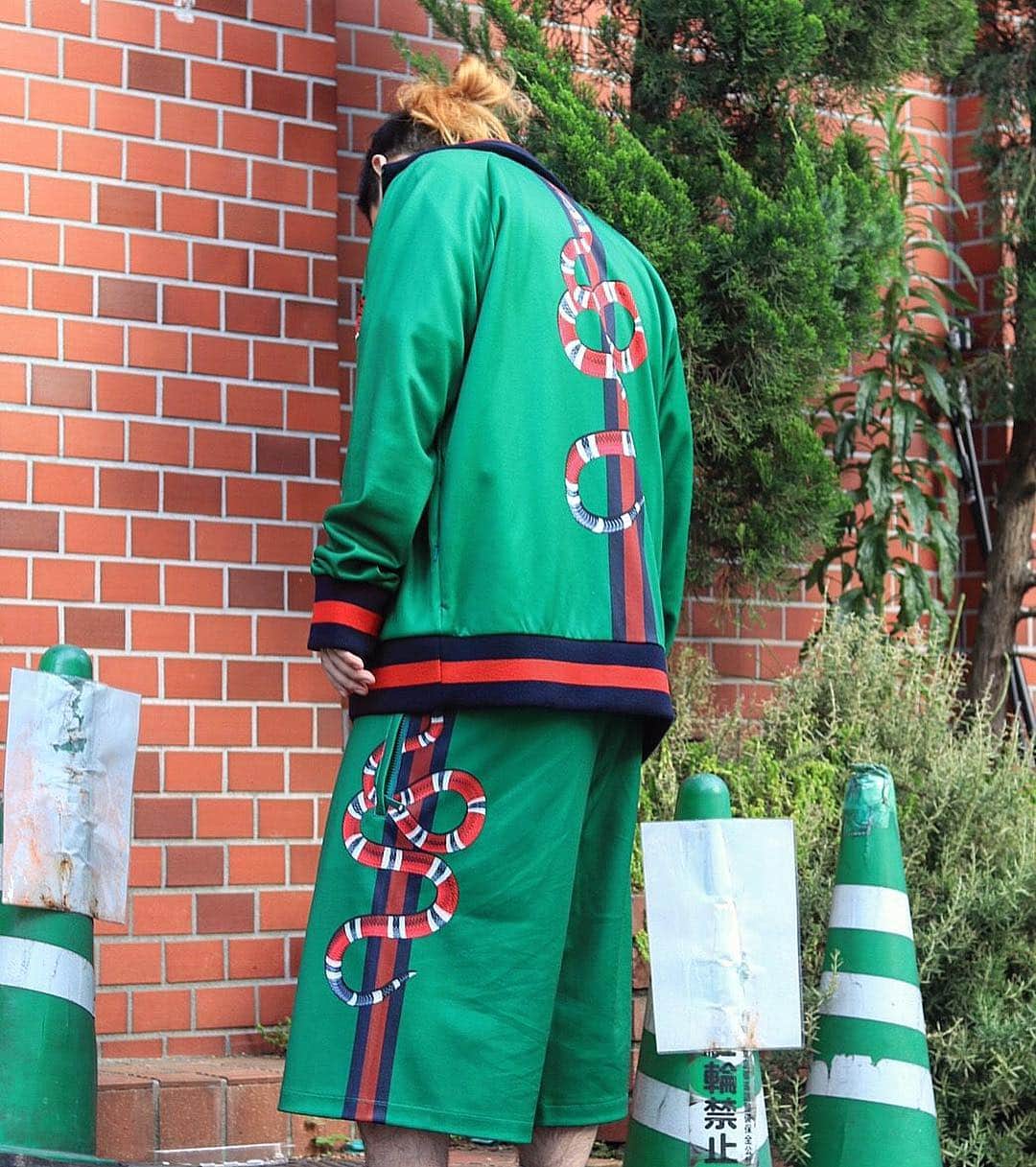 ロザッチのインスタグラム：「GUCCI!! #gucci」