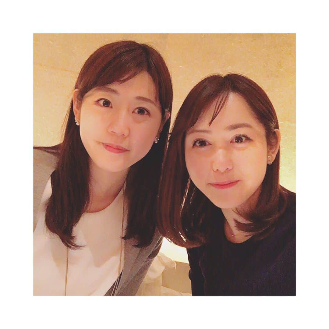 中根夕希のインスタグラム：「かおこーかん！  入社4年目。 未だにお互い名前を間違えられます笑 そんな河村ちゃんと ひさびさ2人でのんびりおしゃべり。 よくよく喋りました…♡ #顔交換 #これぞ河根 #同期 #河村ちゃん #あっという間の時間だったね #のびのび #これからもがんばろね☺︎ @ayanakawa」