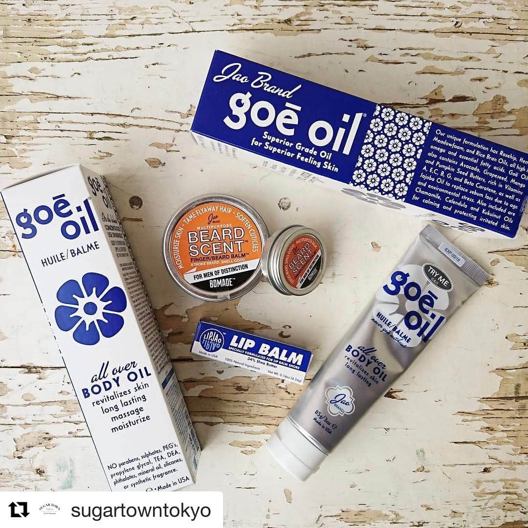 George&Oliverのインスタグラム：「表参道にあるセレクトショップ 「SUGAR TOWN」でジョージオリバーが代理店を務めるアメリカ発Jao Brandが販売中です。 父の日ギフトにぴったりなアイテムがたくさん。 ぜひご来店ください。 . . #Repost @sugartowntokyo ・・・ New!! Jao brand made in USA.  #jaobrand #goeoil #jaobalm #lipbalm #madeinusa #organic #natural #fathersday #sugartown #sugartowntokyo #omotesando #zakka」