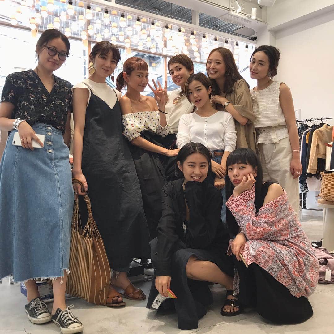 野尻美穂のインスタグラム：「今回のフリマメンバー😽😽 18時までだよー☝🏻 @yummymart」