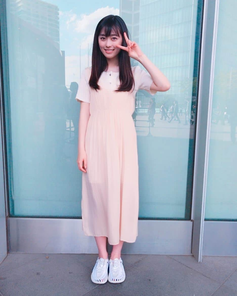 福原遥さんのインスタグラム写真 - (福原遥Instagram)「. 本日の私服。 今夜のしくじり先生見てね」5月28日 18時29分 - haruka.f.official