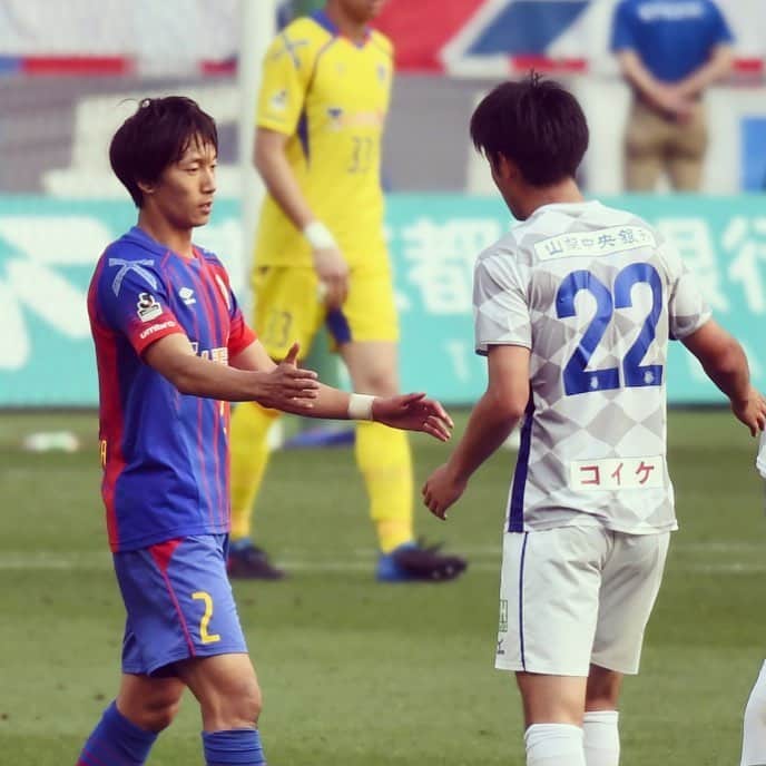 小出悠太のインスタグラム：「結果は引き分けでしたが、J1デビューすることができました！ またこれから、ヴァンフォーレ甲府の勝利に貢献できるよう、更に努力していきます！  #0528 #ヴァンフォーレ甲府 #vsFC東京」
