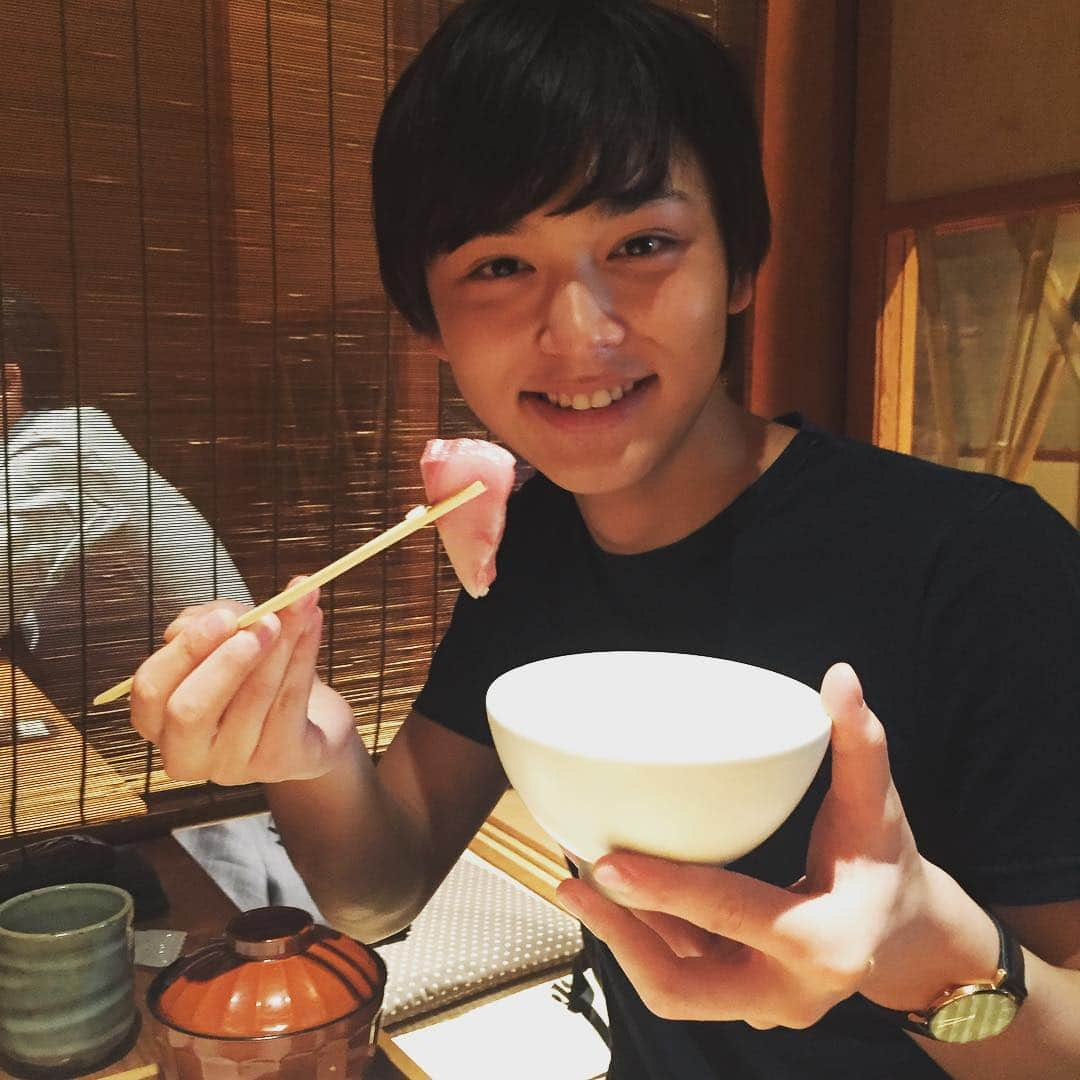 ジュノン編集部さんのインスタグラム写真 - (ジュノン編集部Instagram)「JBアナザーズのまっひーとお昼ごはん👍 #ジュノンスーパーボーイアナザーズ #杉山真宏 #お刺身定食をセレクト」5月30日 13時08分 - junon_jp