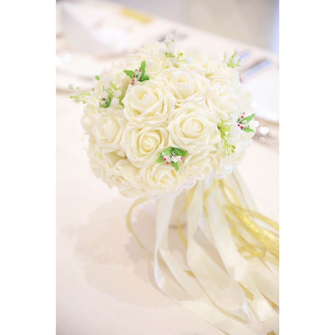 FAST WEDDING VITAのインスタグラム：「先日ご結婚式を挙げられた方のウェディング小物❤️ #fastweddingvita #ファストウェディングヴィータ #ウェディングドレス#和婚#海外ウェディング#レストランウェディング #ウェディングフォト #フォトウェディング #結婚写真#結婚式前撮り#カメラマン #ウェディングレポ #プレ花嫁#卒花嫁#プレ花嫁卒業 #花嫁#花嫁ヘア #結婚準備#結婚式準備#結婚式DIY #日本中のプレ花嫁さんと繋がりたい #全国のプレ花嫁さんと繋がりたい #東京#品川区#天王洲アイル #マタニティ#チャペル#和装 #チャペルと和装スタジオセットプランあります！」