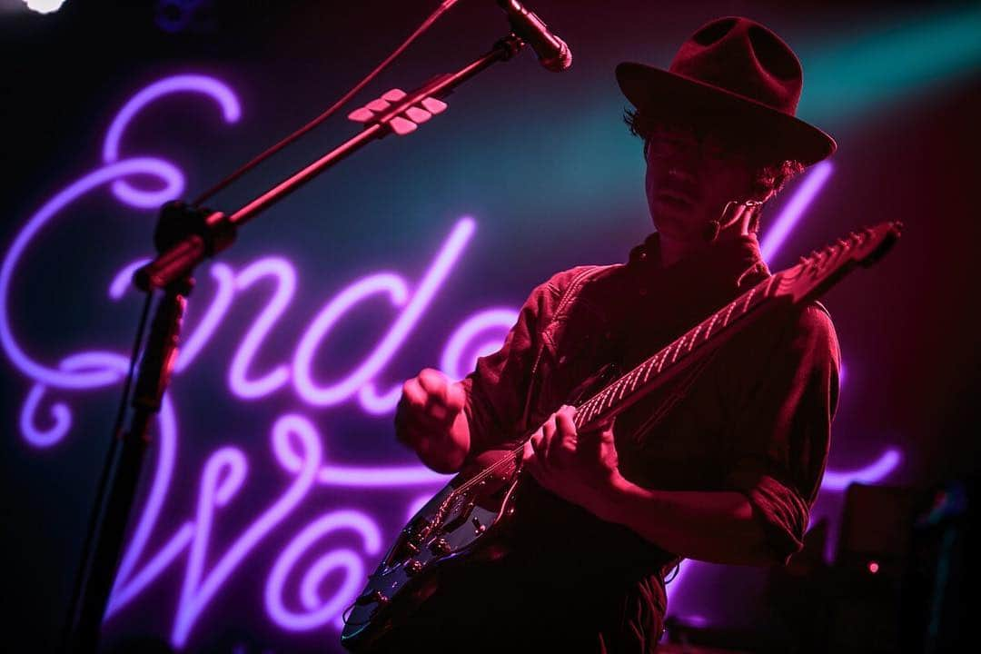 Nakajinさんのインスタグラム写真 - (NakajinInstagram)「My favorite guitar.🎸 #fender #jazzmaster #endoftheworld #sekainoowari」5月31日 8時18分 - nakajin