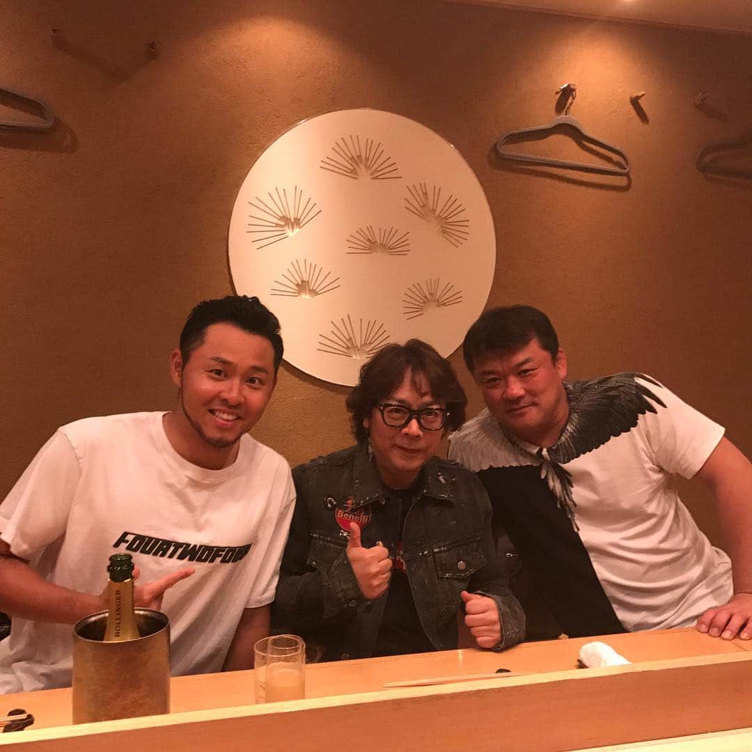 吉田秀彦のインスタグラム：「ちょっと遅めの誕生日会🎉 川ちゃんおめでとう㊗️」
