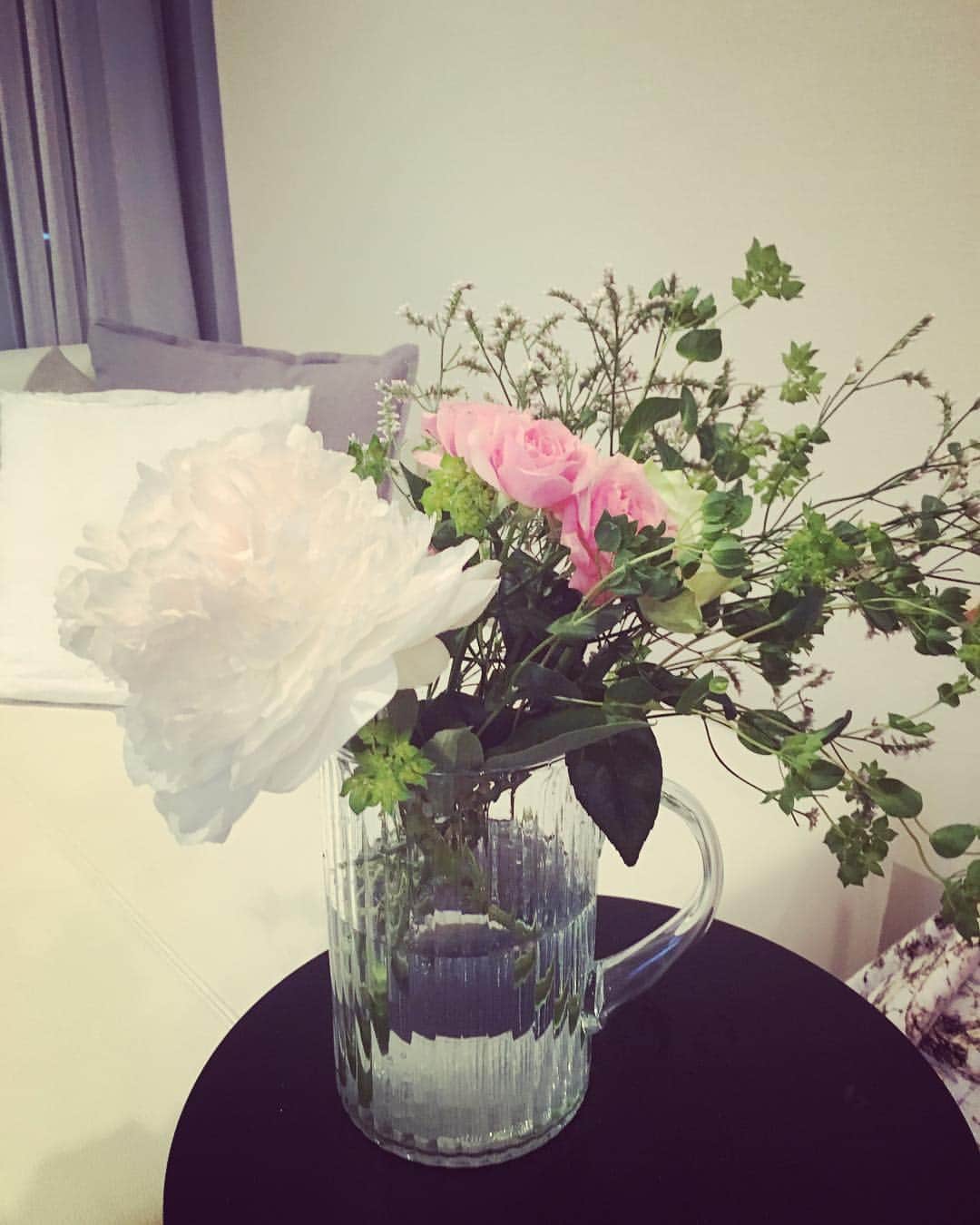 笛木優子のインスタグラム：「おはようございます🌷 もう6月ですね🌂 今月も頑張って行きましょう〜😊🙌🏻」