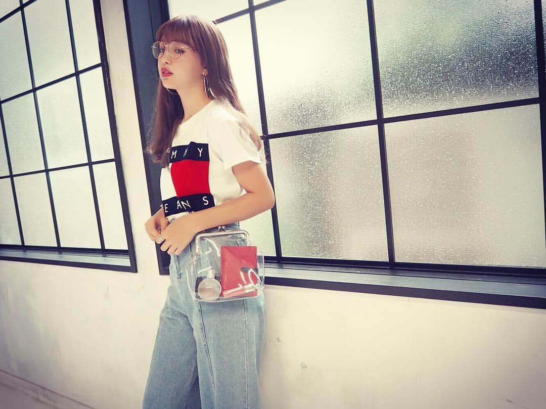 藤田ニコル（にこるん）さんのインスタグラム写真 - (藤田ニコル（にこるん）Instagram)「今日の私服🤤✌️❤️ #code #tommyhilfiger #tommy」6月1日 16時30分 - 2525nicole2