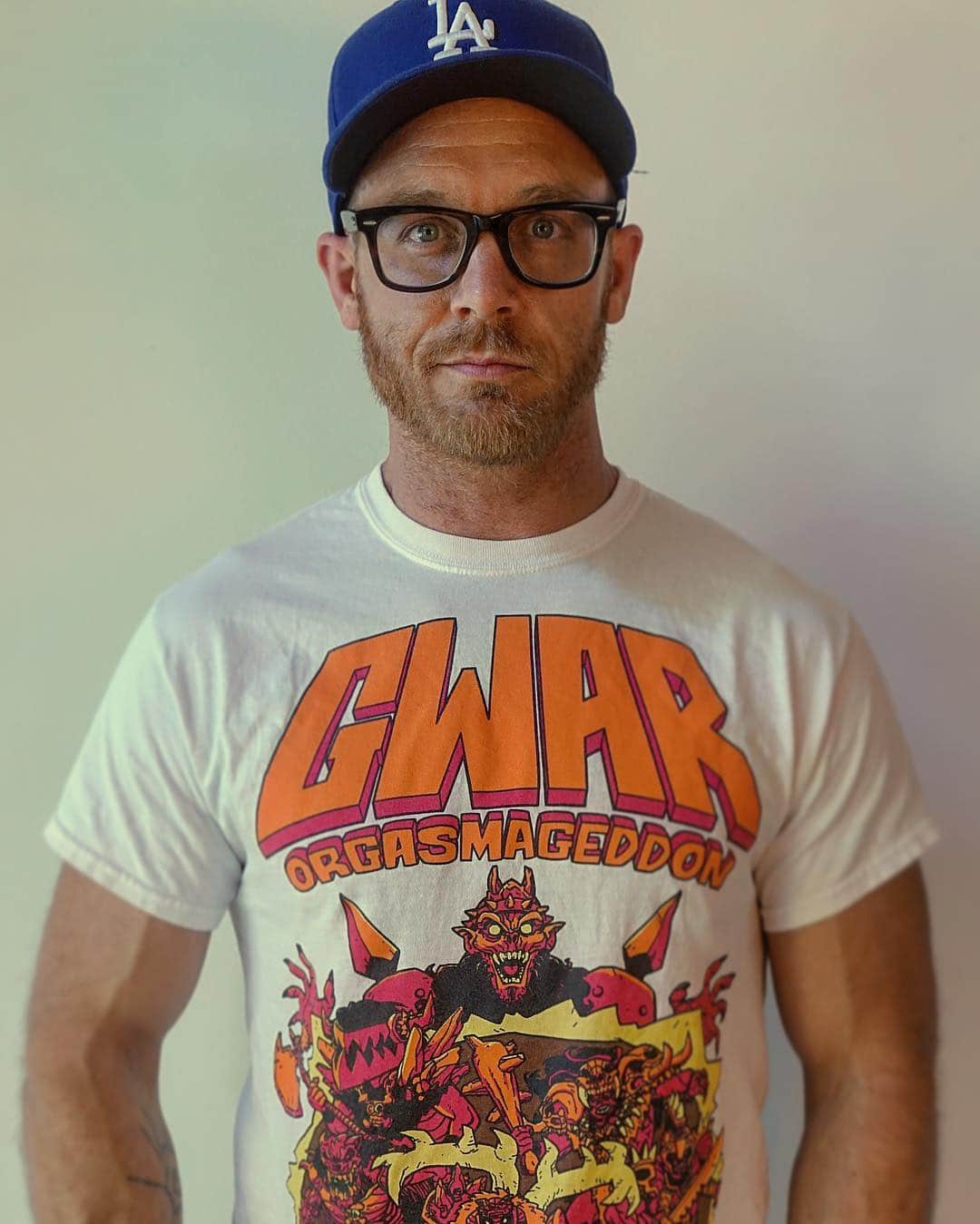 イーサン・エンブリーのインスタグラム：「The scumbags of the universe have a new comic coming out next week courtesy of @mattminerxvx Get that shit and Damn The Man GWAR #orgasmageddon  http://www.gwar.net/news/gwar-invades-your-comic-shop-june-7-signings-and-exclusives-galore」