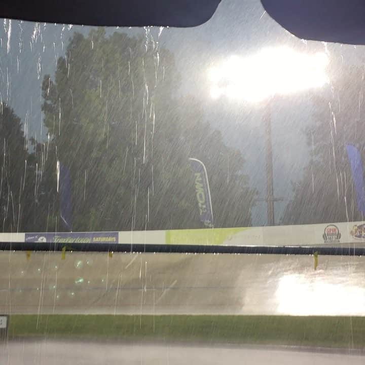 のインスタグラム：「まさかの大雨！！！！」