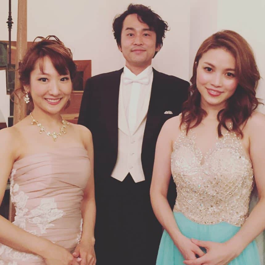 辰巳真理恵さんのインスタグラム写真 - (辰巳真理恵Instagram)「一部の衣装はこちらでした💖  #ジャルダンドルセーヌ #洋館 #ディナーコンサート #無事終演 #高柳圭 様 #水野彰子 様 #辰巳真理恵 #薮田翔一歌曲集 #椿姫 #椿姫ハイライトコンサート #dinnerconcert #dinnershow #operaconcert #latraviata #shoichiyabuta #仲良し3人組 #8/4は三鷹風のホールへ #ありがとうございました」6月28日 5時38分 - tatsumimarie