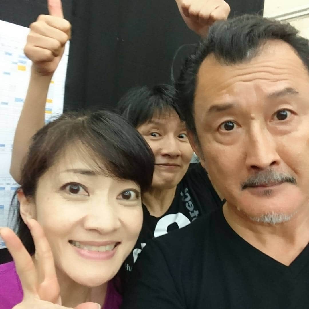 吉田鋼太郎さんのインスタグラム写真 - (吉田鋼太郎Instagram)「「ビリー・エリオット」稽古場から第2弾！ #島田歌穂#歌姫#根岸先輩#吉田鋼太郎#ビリー・エリオット」6月28日 10時40分 - ykoutarou