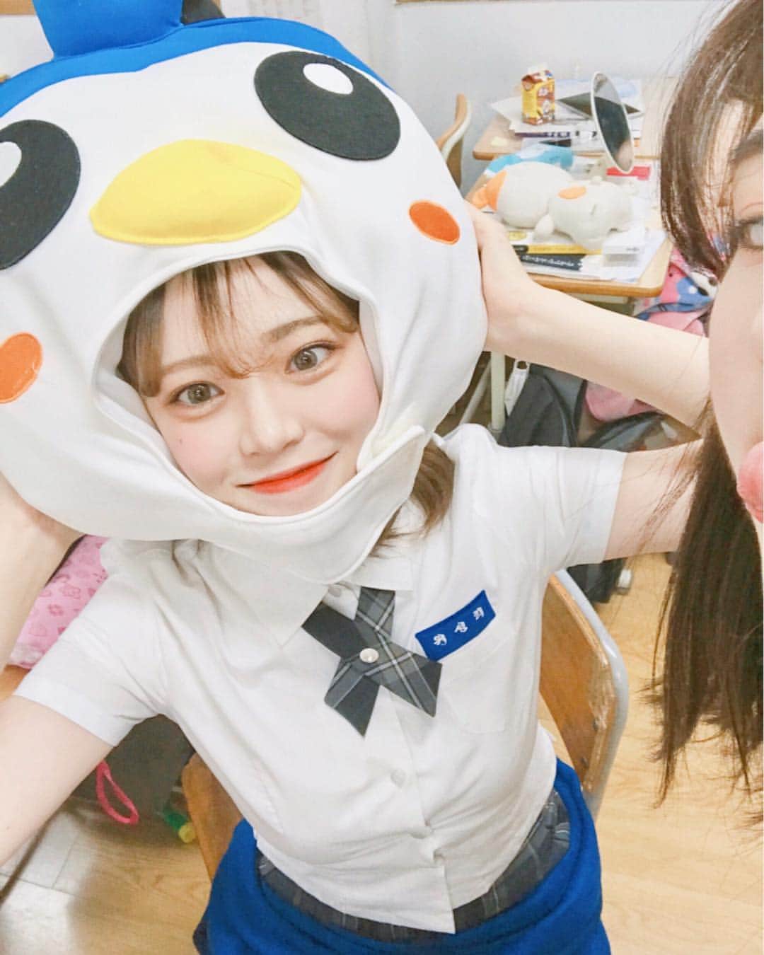 のインスタグラム：「펭귀니댜 🐧 #셀카 #셀피 #셀스타그램 #얼스타그램 #고3」