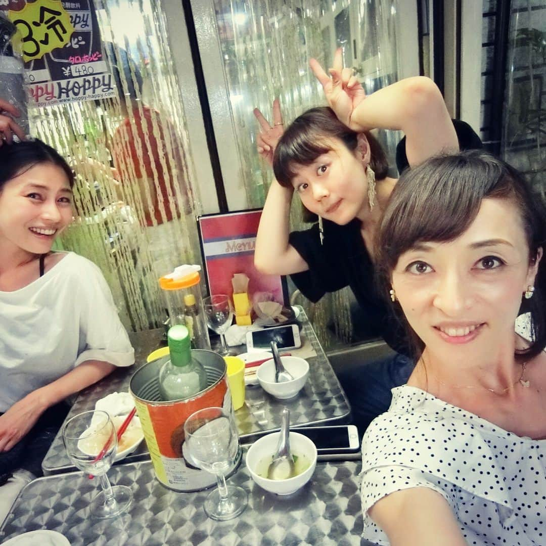 室伏由佳さんのインスタグラム写真 - (室伏由佳Instagram)「Asian food🍴🍜 #アジアン食堂 #パクチー #packche #koriander  #asian #asianfood #ともだち #friends #friendship #niceevening #💗」6月30日 0時45分 - yukamurofushi_attainment