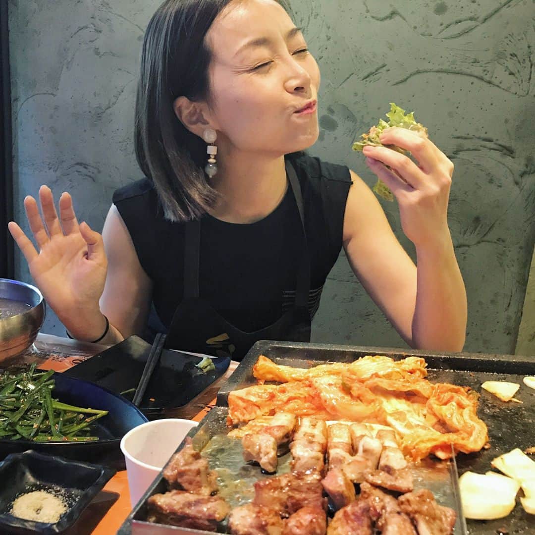 佐々木あさひのインスタグラム：「韓国もぐもぐシリーズ😋 まだまだ食べ残したもの沢山ある🇰🇷🍜🦀🍱🍲🍦🤤」