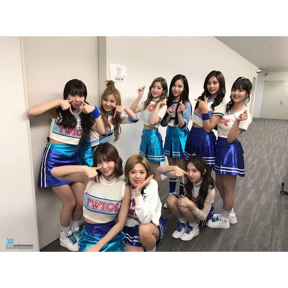 TWICE JAPANさんのインスタグラム写真 - (TWICE JAPANInstagram)「‪「ミュージックステーション」2時間スペシャル！Mステ初出演で緊張もしましたが、楽しい時間でした♪ テレビで見て下さった皆さん本当にありがとうございます♡ 次はショーケースで会いましょう！！‬ ‪#TWICE #Mステ‬」6月30日 22時24分 - jypetwice_japan