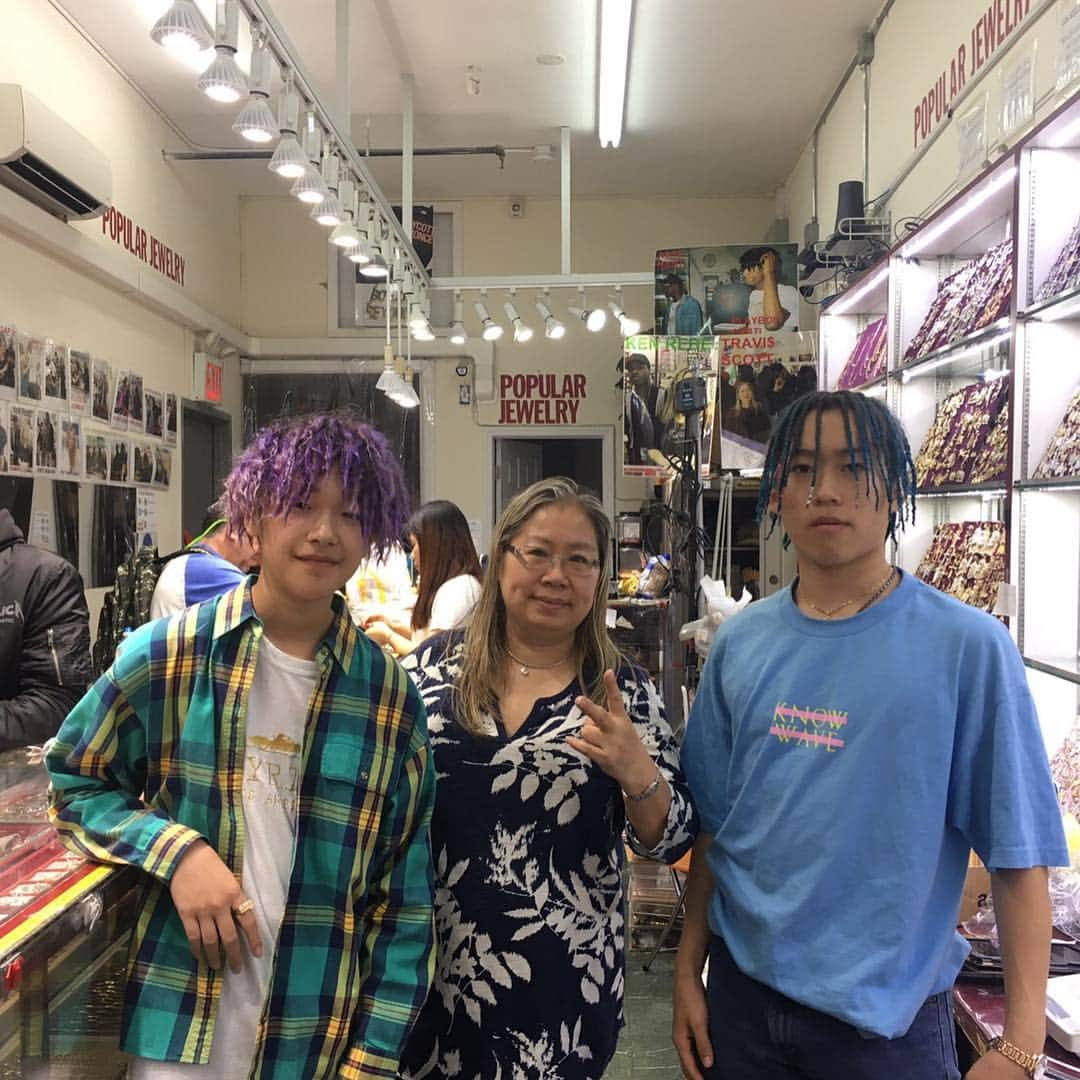 藤田織也さんのインスタグラム写真 - (藤田織也Instagram)「@popularjewelry My New Ring☄ #kenyafujita #sing #dance #fashion #joyrich #purple #ring #knowwave #popularjewery #projecttaro #shintokuzawa #藤田織也」6月7日 7時00分 - kenya_archive