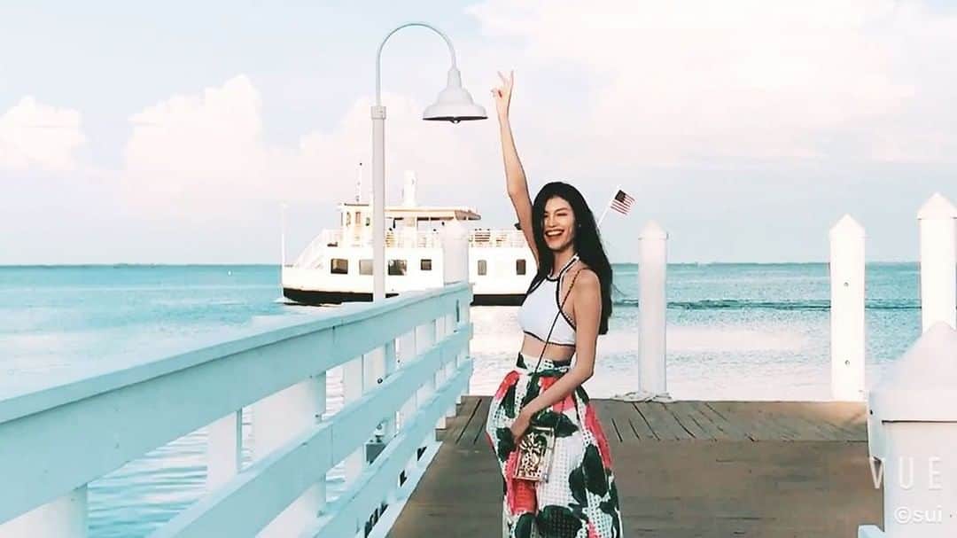 スイ・ヒーのインスタグラム：「🌊🌊🌊」