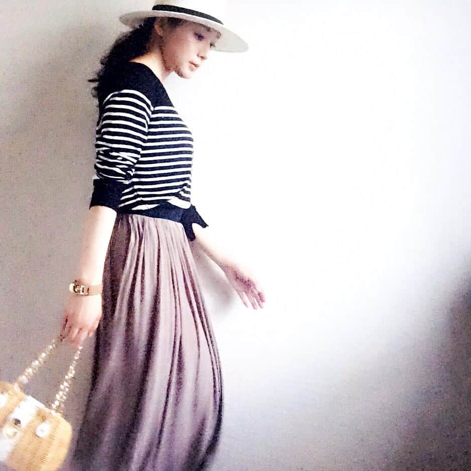 竹中友紀子のインスタグラム：「#coordinate  #ハット ... #zara #ザラ  #トップス ... #zara #ザラ  #スカート ...#deuxiemeclasse #ドゥーズィエムクラス  #バッグ ... #unitedarrows #ユナイテッドアローズ」