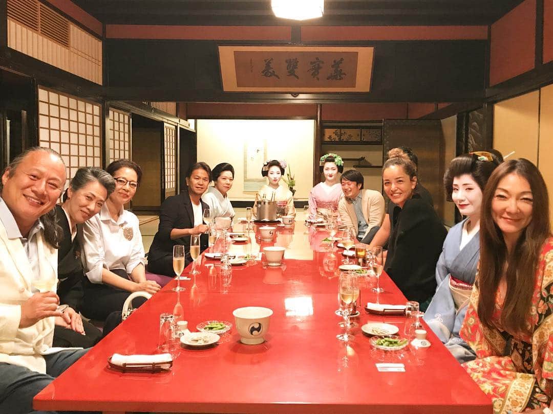 マキ・コニクソンのインスタグラム