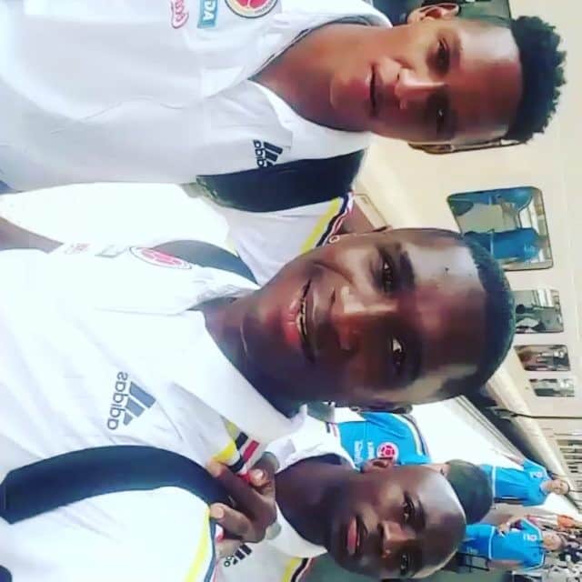 クリスティアン・サパタのインスタグラム：「@yerrymina @pabloarmero  Mis panas siempre con el sabor🇨🇴💪💪💪🇨🇴🇨🇴🇨🇴」