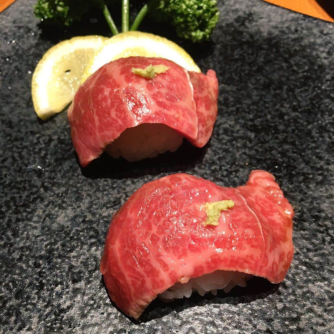 星野ナミのインスタグラム：「大好きお肉🍖💕」