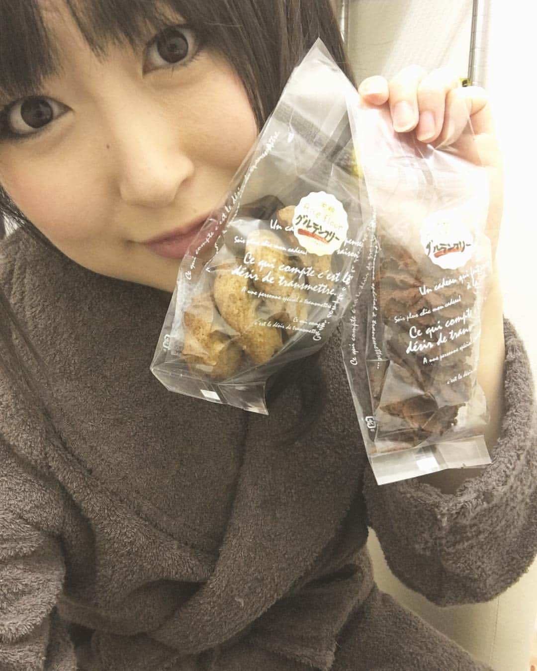 雪見ほのかさんのインスタグラム写真 - (雪見ほのかInstagram)「今日はいつものArea66さんで撮影会です♪ この前行ったパン屋さんのクッキーをプレゼントにもらったよ☺️ ...... ...... #area66 #撮影会 #撮影会モデル #av #av女優 #写真 #撮影 #ヌード  #グルテンフリー #glutenfree  #ありがとう」6月10日 14時24分 - dcup_nudol_yukimihonoka