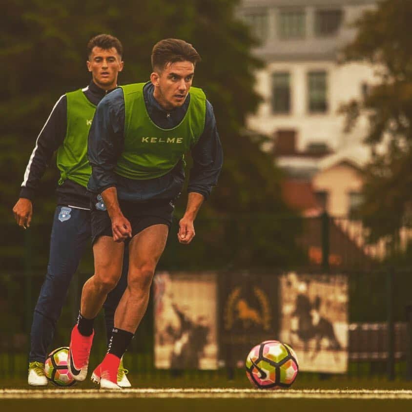 ヴァルミル・スレイマニのインスタグラム：「🇳🇴- 🇽🇰 #U21EMQualifikation#norway#kosovo#🔙🔛🔝#vs」