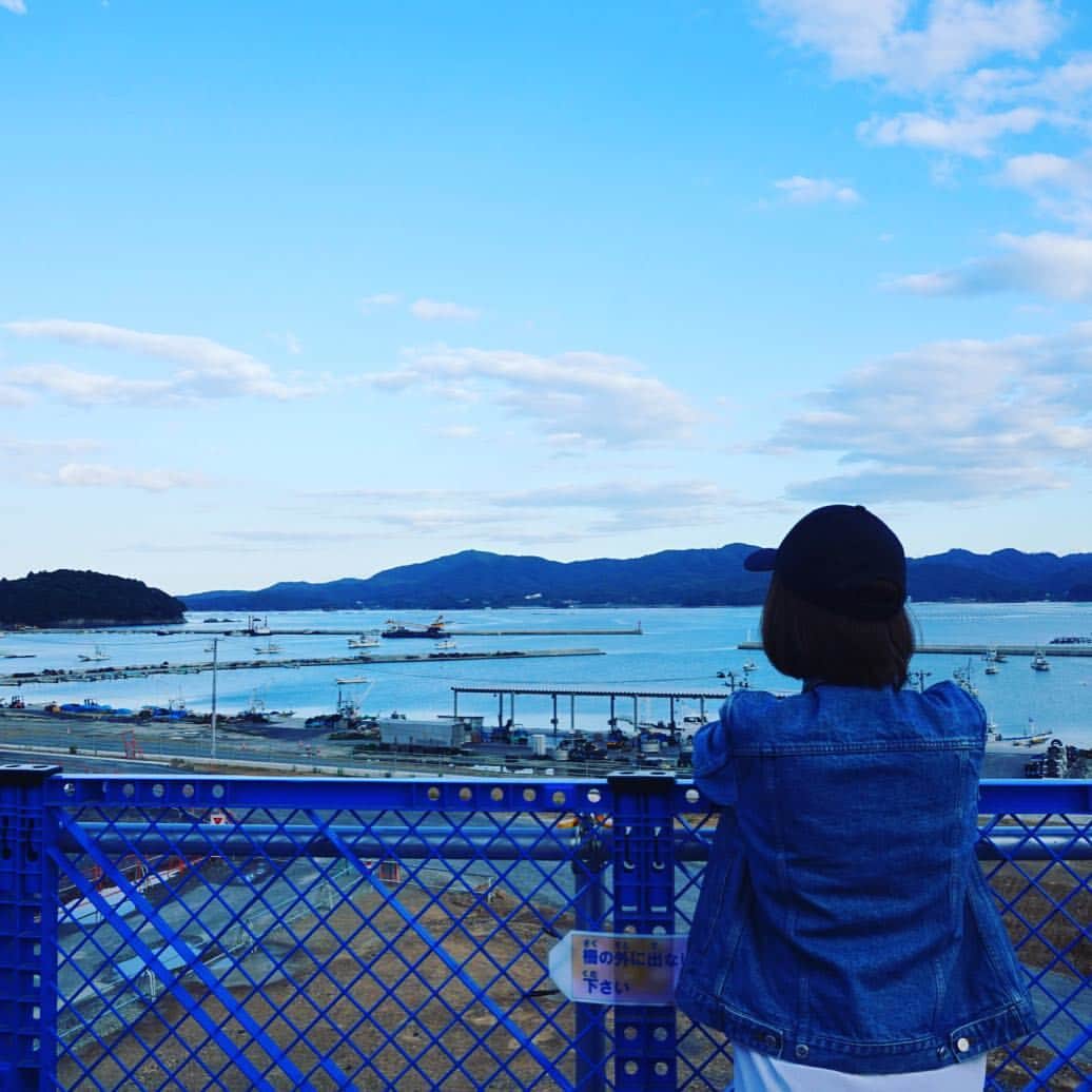 大島優子さんのインスタグラム写真 - (大島優子Instagram)「街の復興 心の復興  まだ時間はかかることと思いますが あした、あさって、しあさってと より良い未来になることを 心から願ってます  宮城県南三陸町のおいしい空気を たくさん吸って 私も明日からがんばれそうです」6月11日 19時47分 - yuk00shima