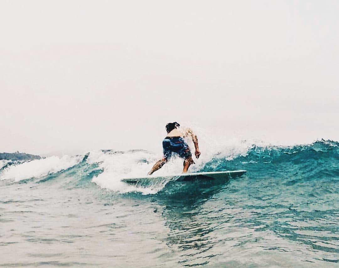 伊東大輝さんのインスタグラム写真 - (伊東大輝Instagram)「奄美、波よかったなー😍 小さい波でもクオリティよくて、フィンレスでめちゃ楽しめました👌🏾 #surfing #amamiisland #finless」6月12日 12時55分 - daikiitoh