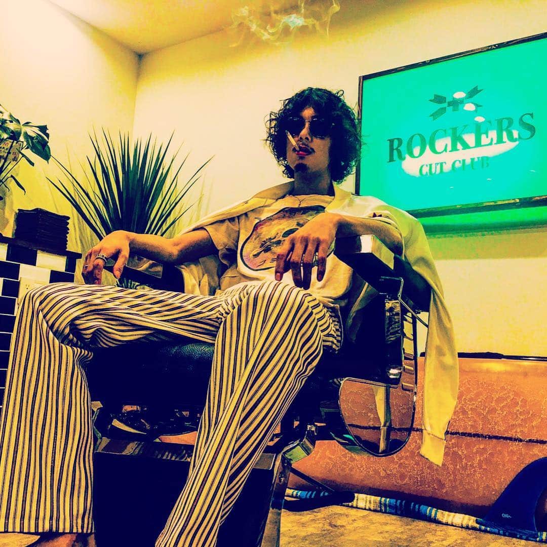 OKのインスタグラム：「すぐにかまされるからな。気を付けろ。  WE ARE ROCKERS. SHIT IN ROCKERS CUT CLUB.  @rockers_cutclub」