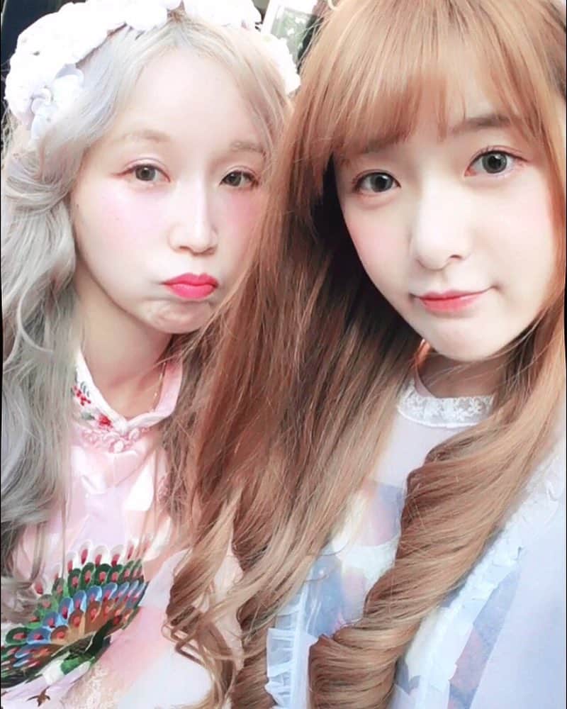 Etsuna otsukAのインスタグラム