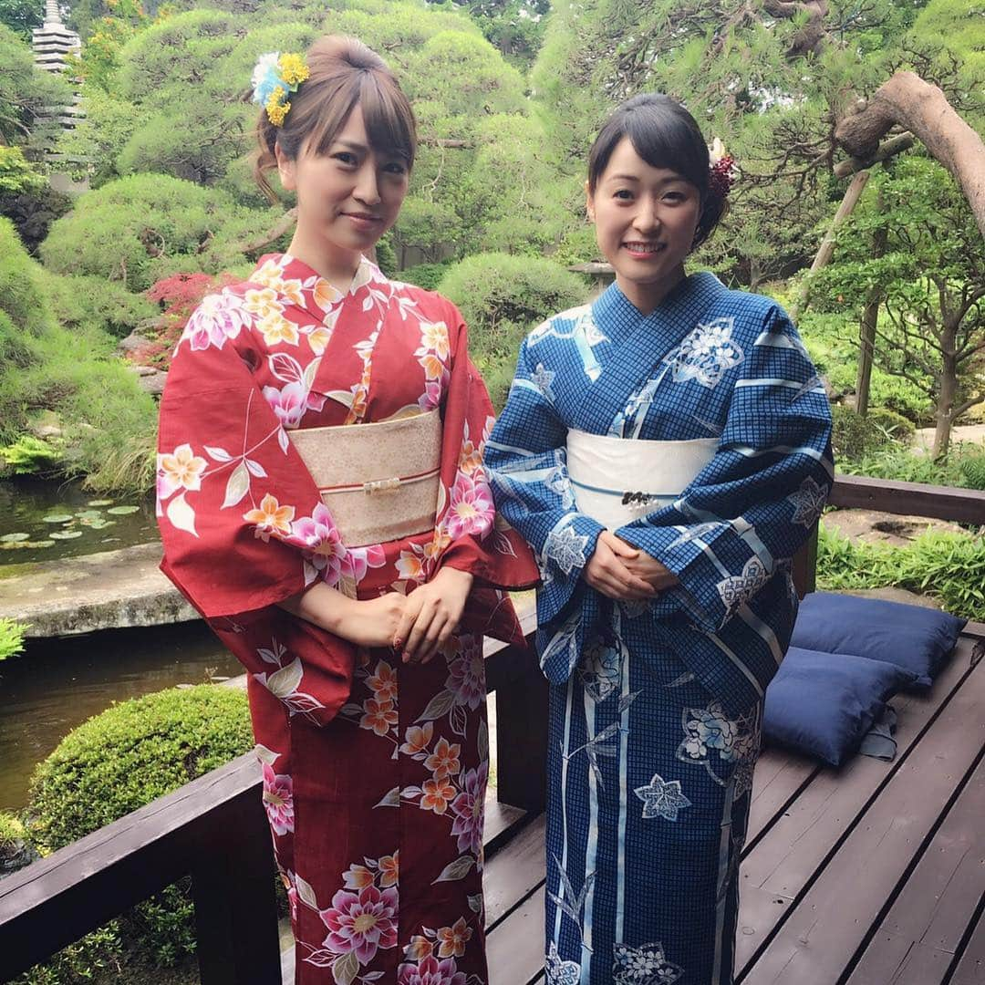 万波奈穂のインスタグラム：「今日は戸島花ちゃんと一緒に、フマキラーさんの撮影でした📷浴衣を着ると気持ちもピシッとなりますね(｀・∀・´)#万波奈穂#戸島花#フリーペーパー「碁的vol9」に載ります#囲碁マスターズカップでポスター飾られます#浴衣#雨はギリギリセーフ」