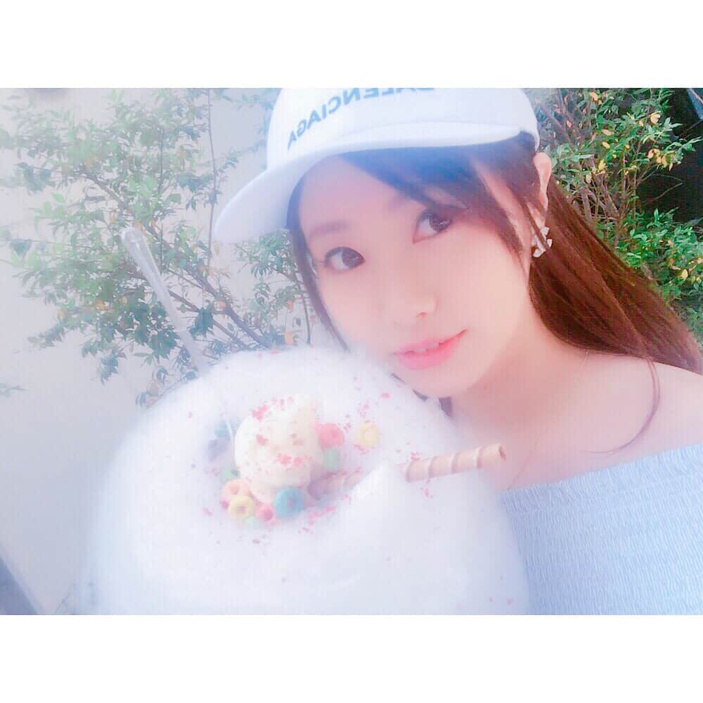 内藤理沙さんのインスタグラム写真 - (内藤理沙Instagram)「* * * ANY WHERE DOOR🍦 コットンキャンディーアイス × Risa🍭🍬 * #instafood #cottoncandy #icecream #cute #delicious #sweets #anywheredoor #love #happy #cameragirl #harajuku #コットンキャンディーアイス #コットンキャンディー #限定 #期間限定 #日本発上陸 #原宿 #インスタ映え #カメラ女子 #🍦#♥️」6月13日 17時43分 - risa_naito_official