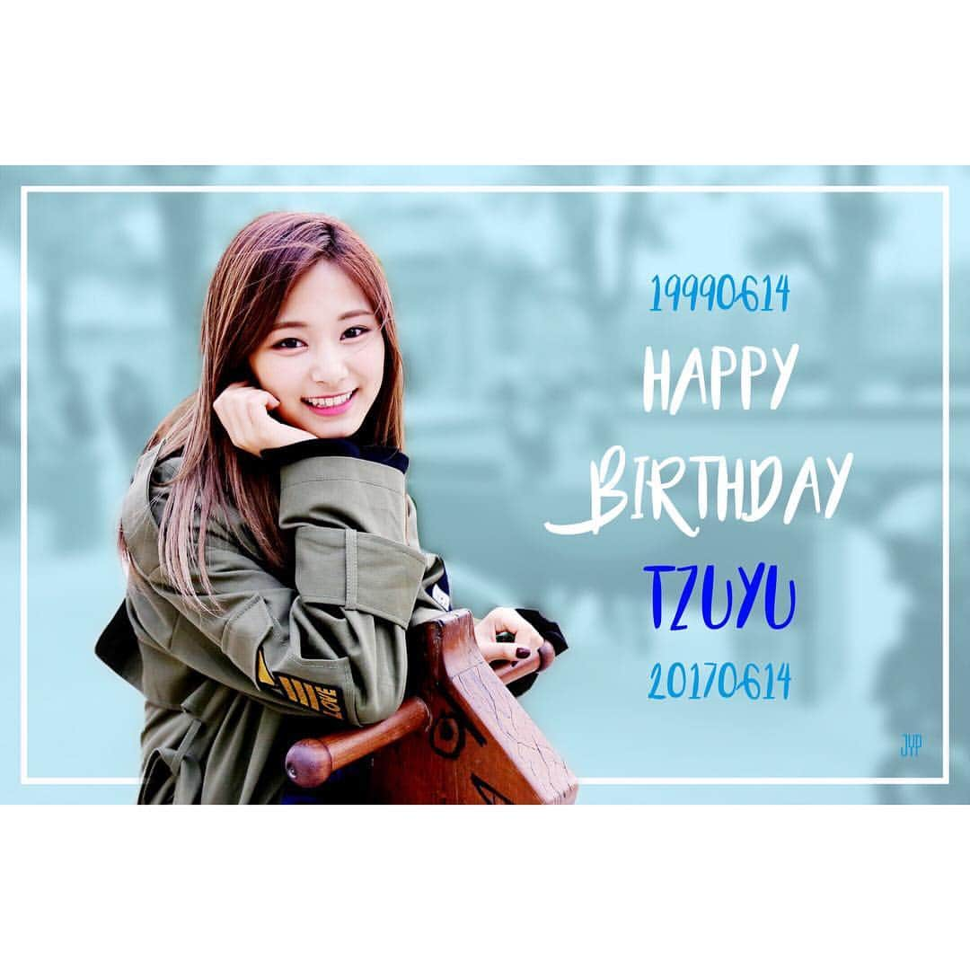 TWICE JAPANさんのインスタグラム写真 - (TWICE JAPANInstagram)「Happy Birthday TZUYU  #HappyTZUYUday」6月14日 0時03分 - jypetwice_japan